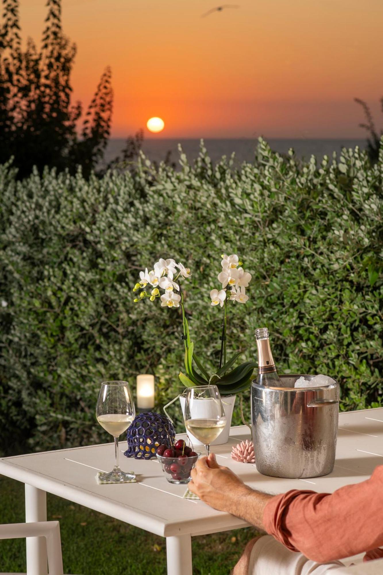 Orablu Executive Villas Forio di Ischia エクステリア 写真