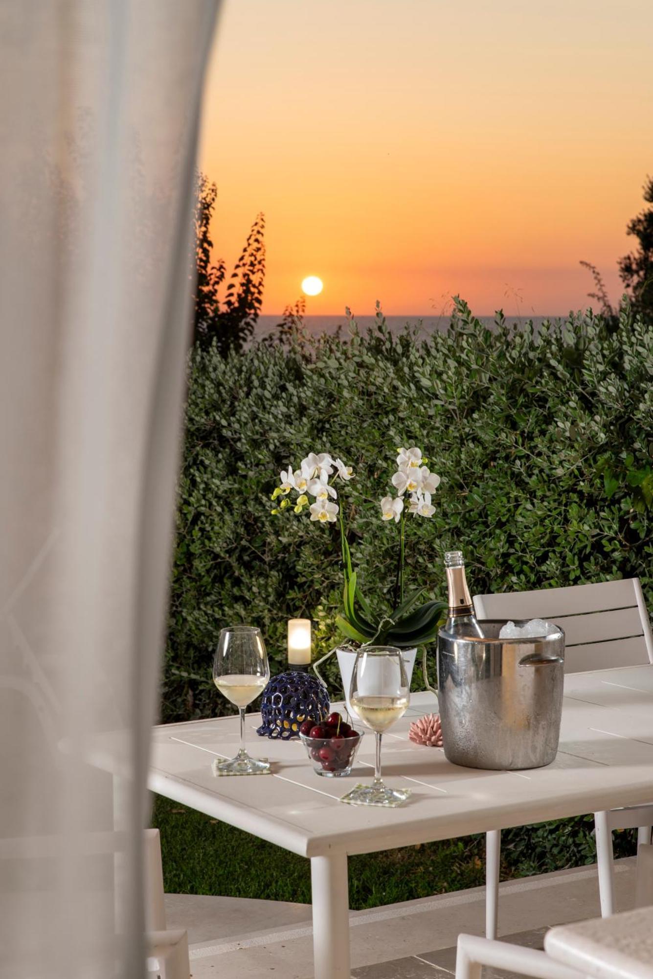 Orablu Executive Villas Forio di Ischia エクステリア 写真